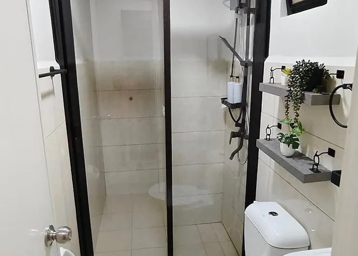 Royal Ocean Crest Mactan Leilighetshoteller
